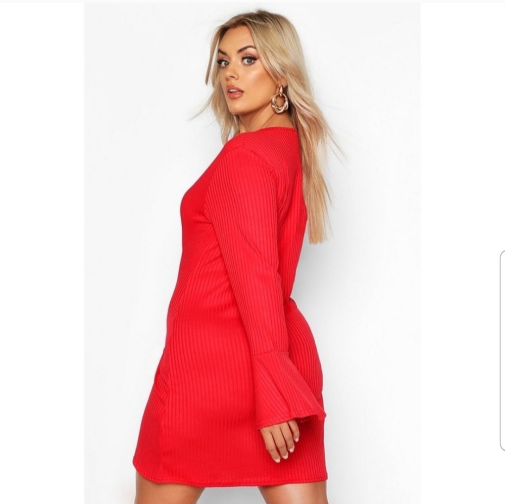 Red V-Neck Dress - Picture 3 of 3